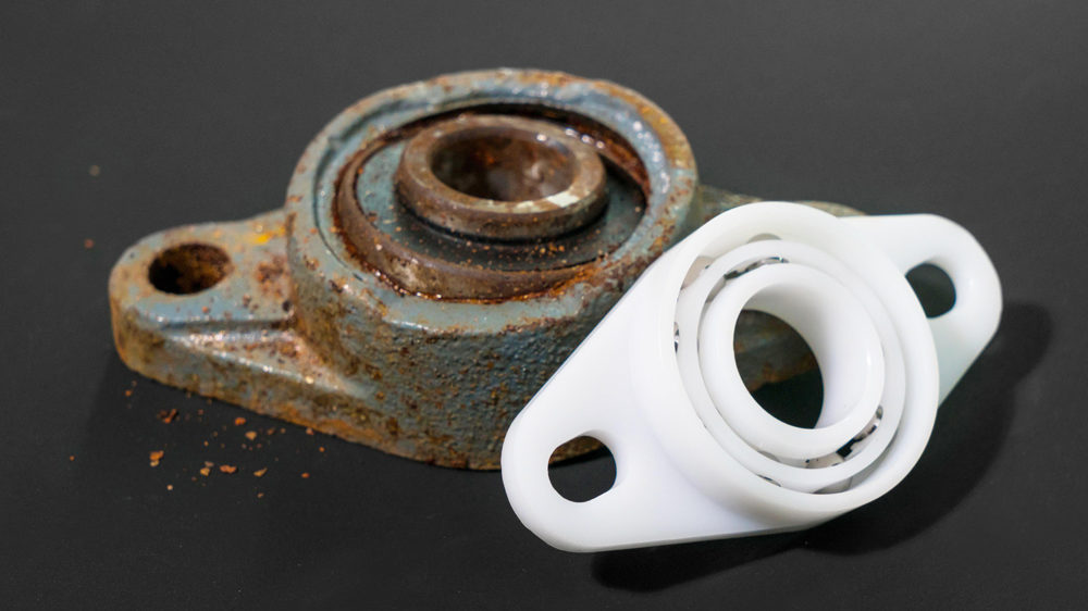 igus plastic bearings beat metal bearings in salt water test