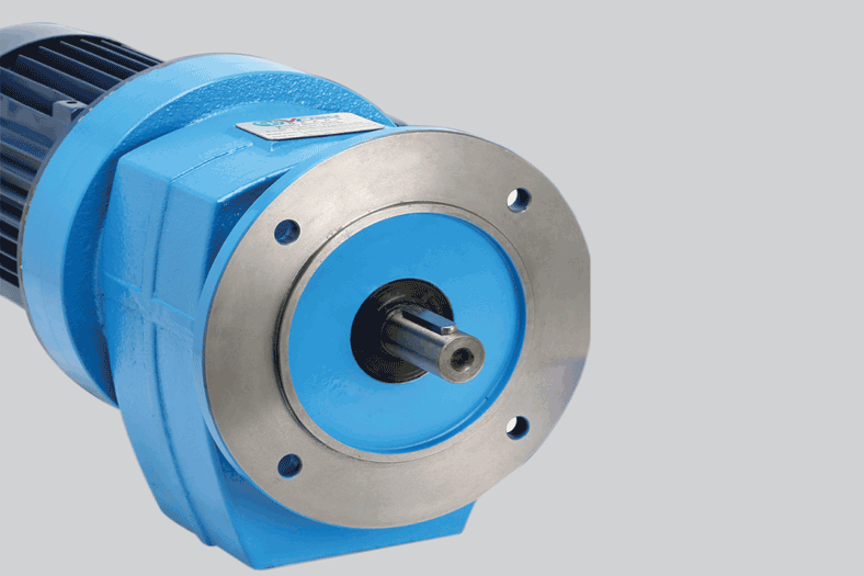 Dimensionally interchangeable gearboxes for varied industries