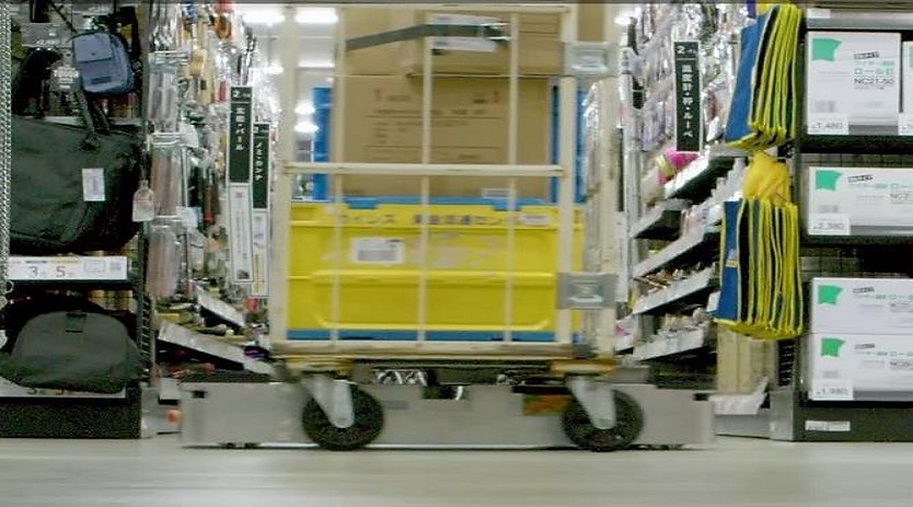 Fuji demonstrates its autonomous mobile robot for moving carts